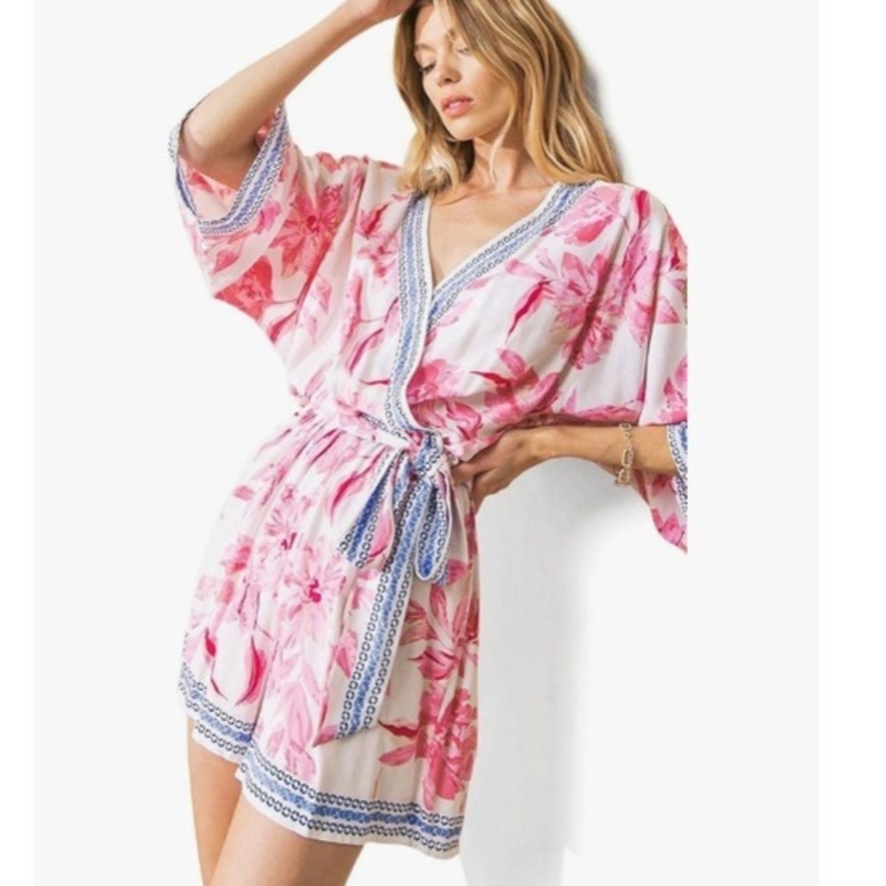 Flying Tomato Floral Kimono Sleeve Romper Womens Medium Pink IP7373AZ